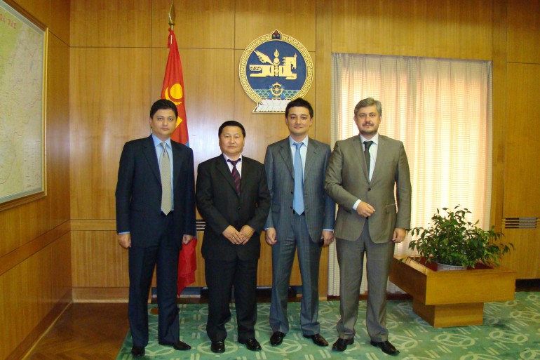 с Премьер министром республики Монголия г-ном Н. Алтанхуягом