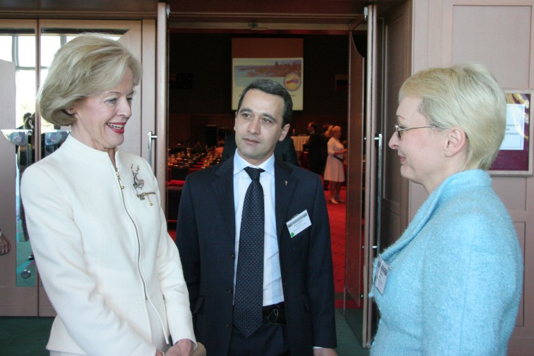 с г-жой Квентин Брис, Генерал-губернатором Австралии
